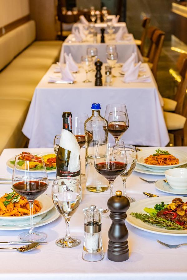 Hotel Prishtina Priştine Dış mekan fotoğraf