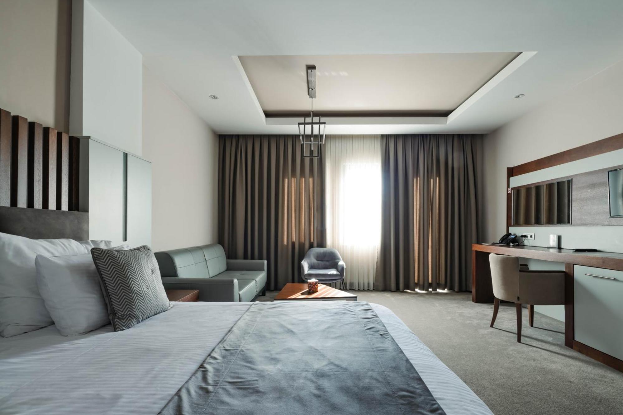 Hotel Prishtina Priştine Dış mekan fotoğraf