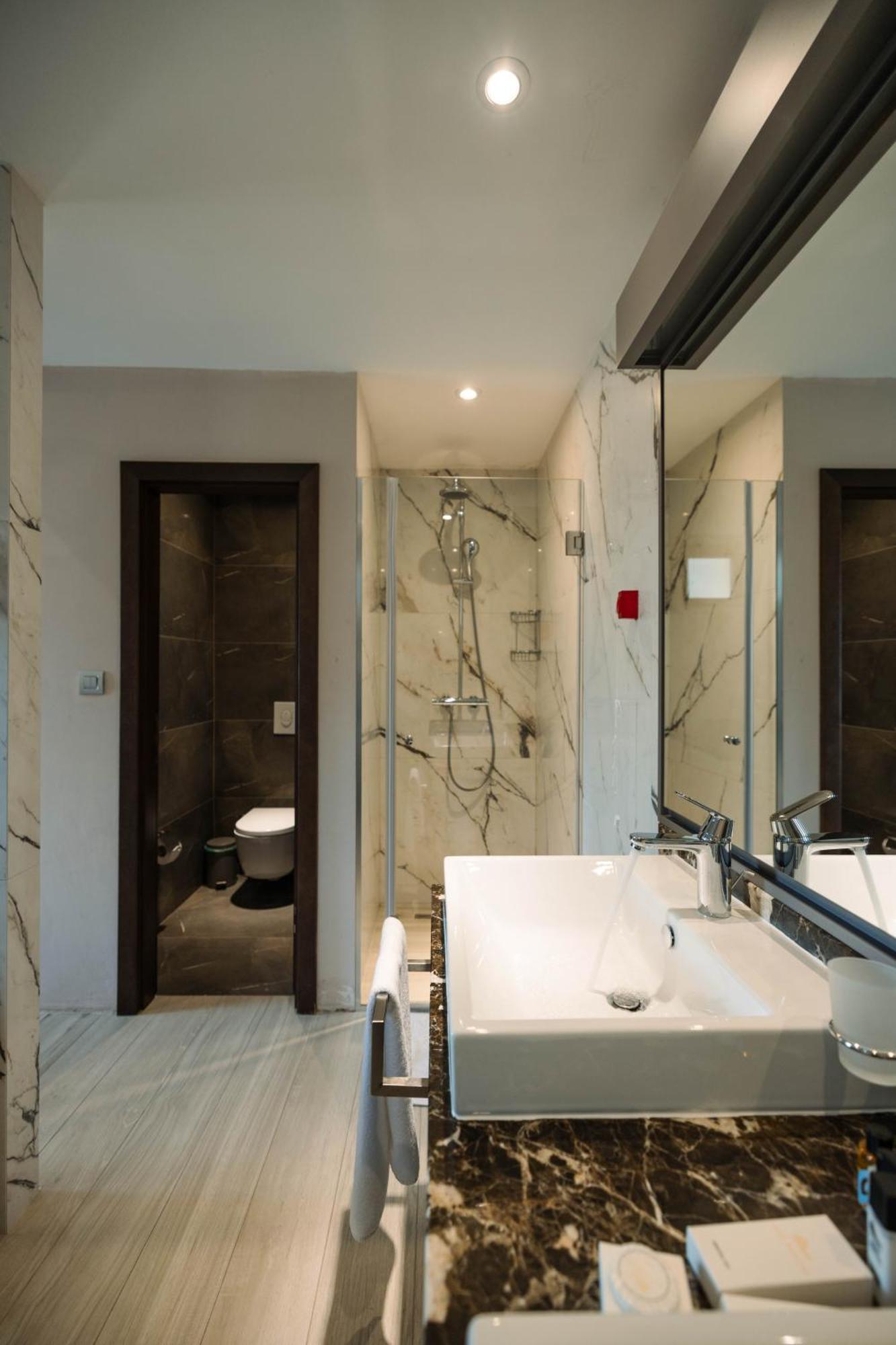 Hotel Prishtina Priştine Dış mekan fotoğraf